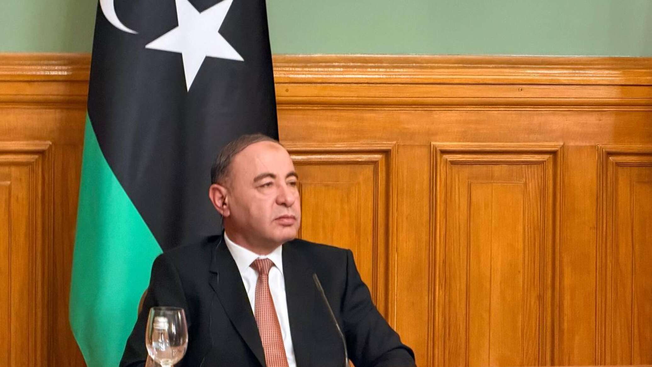 القائم بأعمال وزير خارجية ليبيا: نأمل توقيع اتفاقيات جديدة مع روسيا
