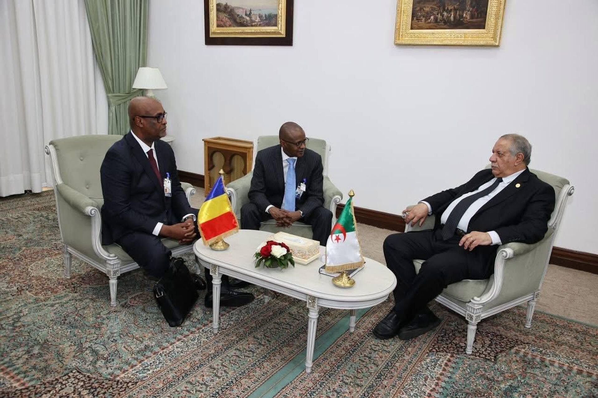 مراسم استقبال السيد رئيس الجمهورية للرئيس التشادي بقصر المرادية، والمباحثات التي جمعت وفدي البلدين - سبوتنيك عربي, 1920, 22.04.2026