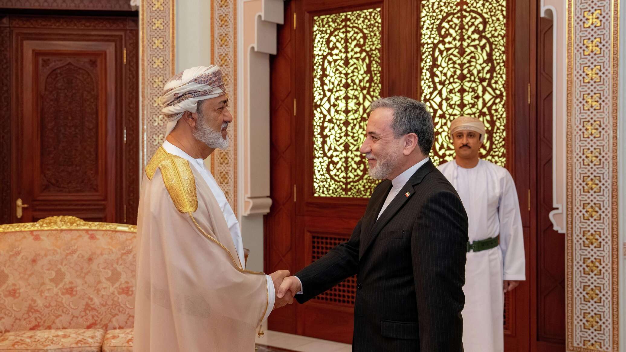 وكالة: إيران بعثت برسائل خطية إلى الولايات المتحدة بشأن الخطوط الحمراء النووية ومضيق هرمز