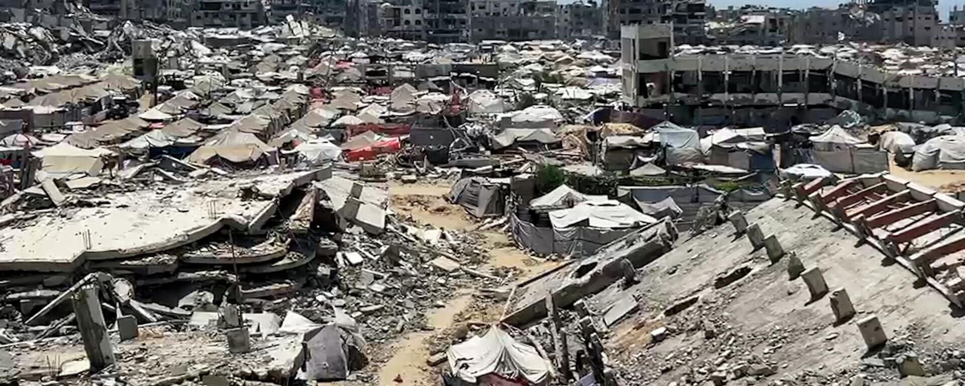 خلف الخط الأصفر بيوت تختفي وحدود تٌرسم والنازحون في غزة يتمسكون بحلم العودة   - سبوتنيك عربي, 1920, 09.05.2026