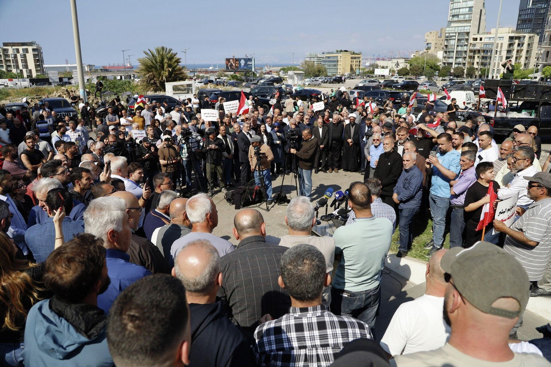 صرخة من قلب الركام.. بلديات جنوب لبنان تستنكر  التدمير الممنهج وصمت الحكومة - سبوتنيك عربي, 1920, 30.04.2026