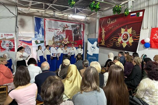 جمعية الصداقة الجزائرية الروسية تحيي عيد النصر وتؤكد متانة العلاقات بين البلدين - سبوتنيك عربي