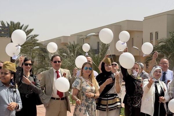 سفارة روسيا لدى ليبيا تحيي الذكرى الـ81 لعيد النصر بفعالية تذكارية مؤثرة.. 2026 - سبوتنيك عربي