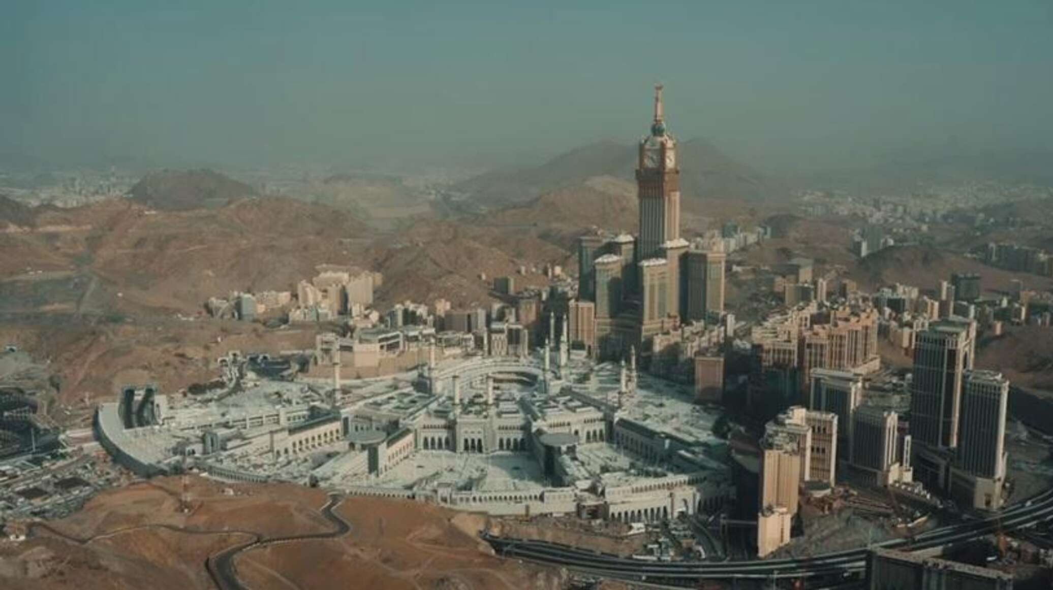 مشاهد ولقطات من مكة المكرمة والمشاعر المقدسة في يوم التروية