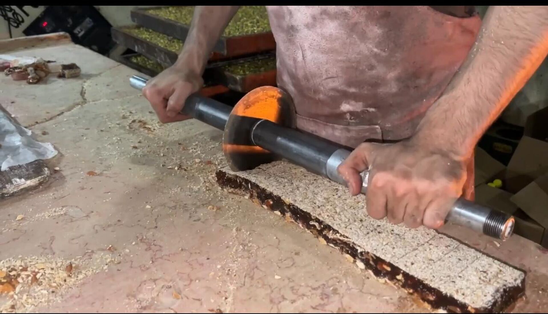 الحلقوم يخفف مرارة الحرب في غزة ويكسو العيد بفرحة متبقية الحلقوم يخفف مرارة الحرب في غزة ويكسو العيد بفرحة متبقية - سبوتنيك عربي, 1920, 29.05.2026