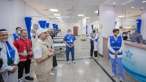 وزير الصحة السعودي، فهد بن عبد الرحمن الجلاجل، يقف ميدانيا على جاهزية المنشآت الصحية بالمشاعر المقدسة خلال موسم حج 2026 - سبوتنيك عربي