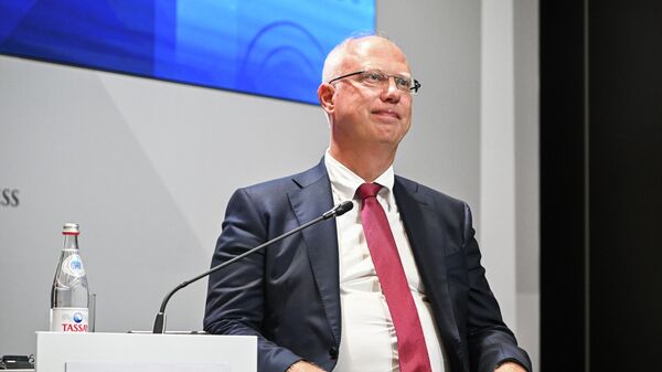 كيريل دميترييف، الممثل الرئاسي الخاص للاستثمار والتعاون الاقتصادي مع الدول الأجنبية، رئيس صندوق الاستثمار المباشر الروسي - سبوتنيك عربي
