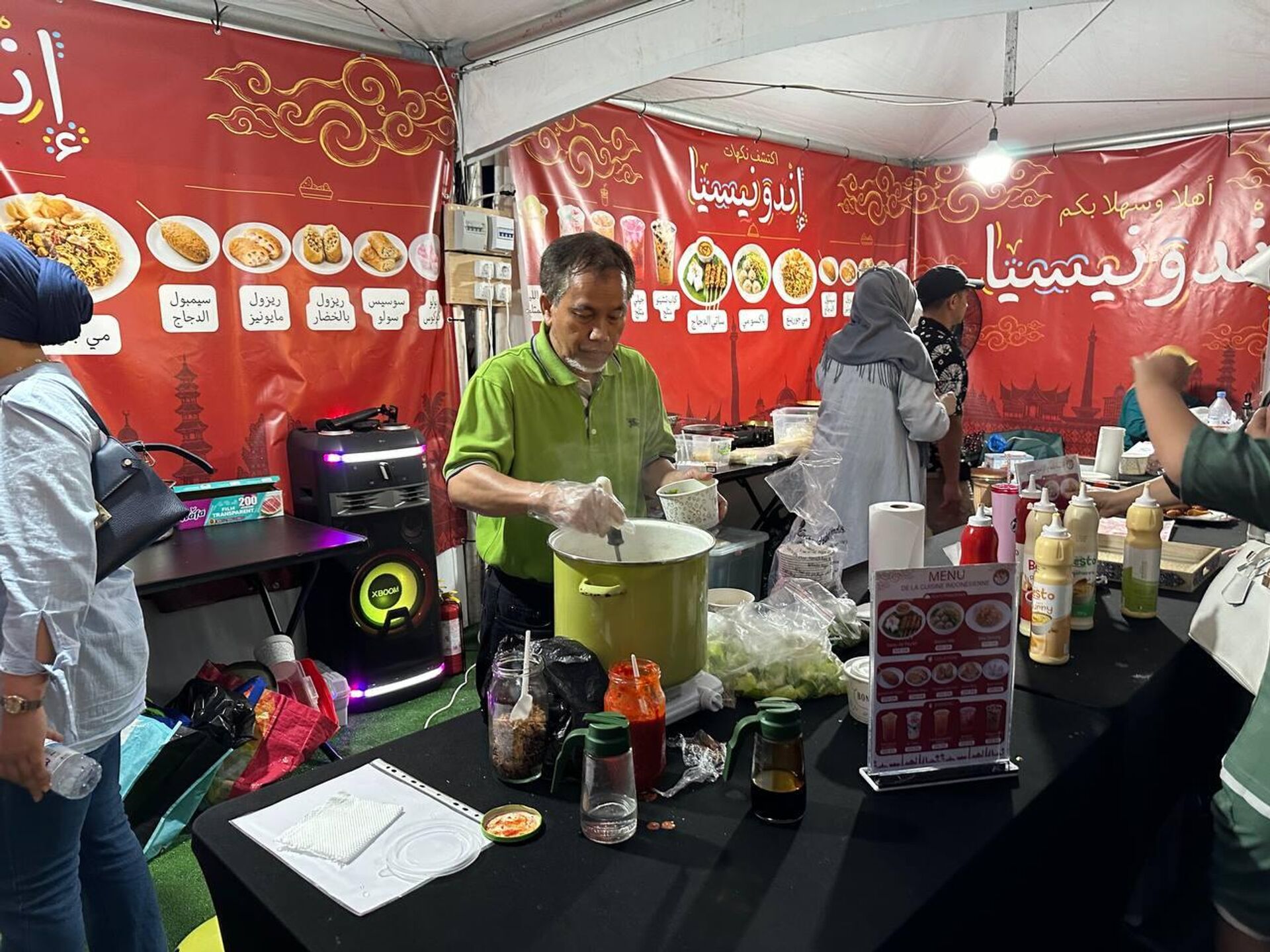 مهرجان أكل الشارع 2026 في الجزائر... احتفاء بالنكهات المحلية وروح الإبداع الشبابي - سبوتنيك عربي, 1920, 15.06.2026