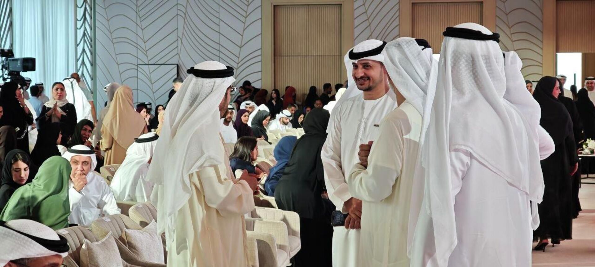 تحت شعار الإمارات خط أحمر.. منتدى الإعلام الإماراتي يفتتح دورته الحادية عشرة تحت شعار الإمارات خط أحمر.. منتدى الإعلام الإماراتي يفتتح دورته الحادية عشرة - سبوتنيك عربي, 1920, 22.06.2026