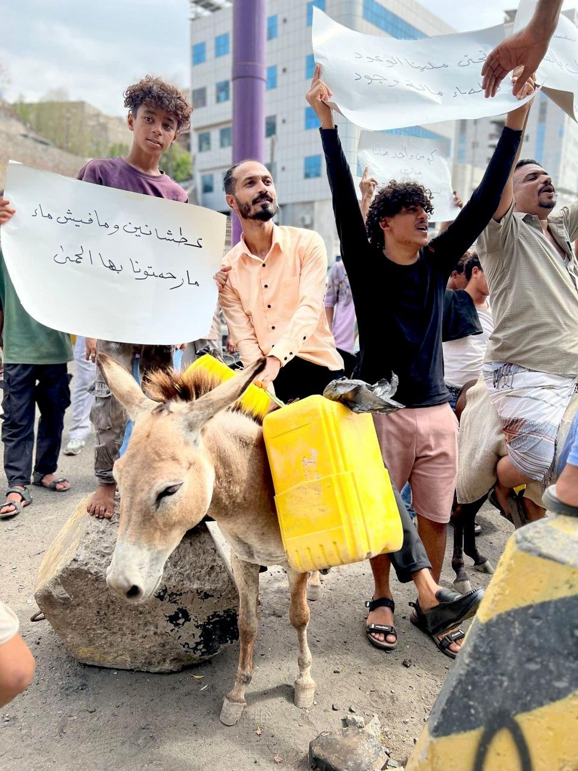 اليمن ..احتجاجات في الجنوب ضد انقطاع مياه الشرب - سبوتنيك عربي, 1920, 24.06.2026