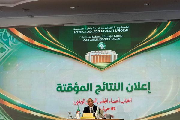 برلمان جديد يتشكل.. الأحزاب التقليدية تتصدر النتائج الأولية للانتخابات التشريعية الجزائرية - سبوتنيك عربي
