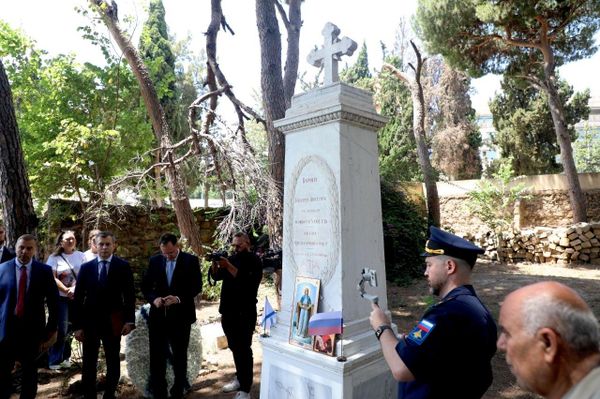 من قاع البلطيق إلى تراب بيروت.. شمعة عمرها 160 عاماً تضيء ذكرى البحارة الروس من قاع البلطيق إلى تراب بيروت.. شمعة عمرها 160 عاماً تضيء ذكرى البحارة الروس - سبوتنيك عربي