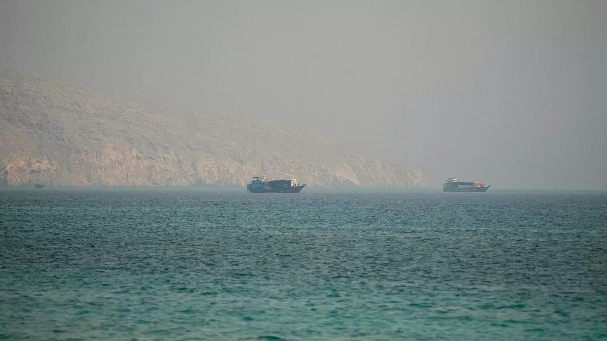 خبير اقتصادي: من يملك "مضيق هرمز" يملك العالم في القرن الحادي والعشرين
