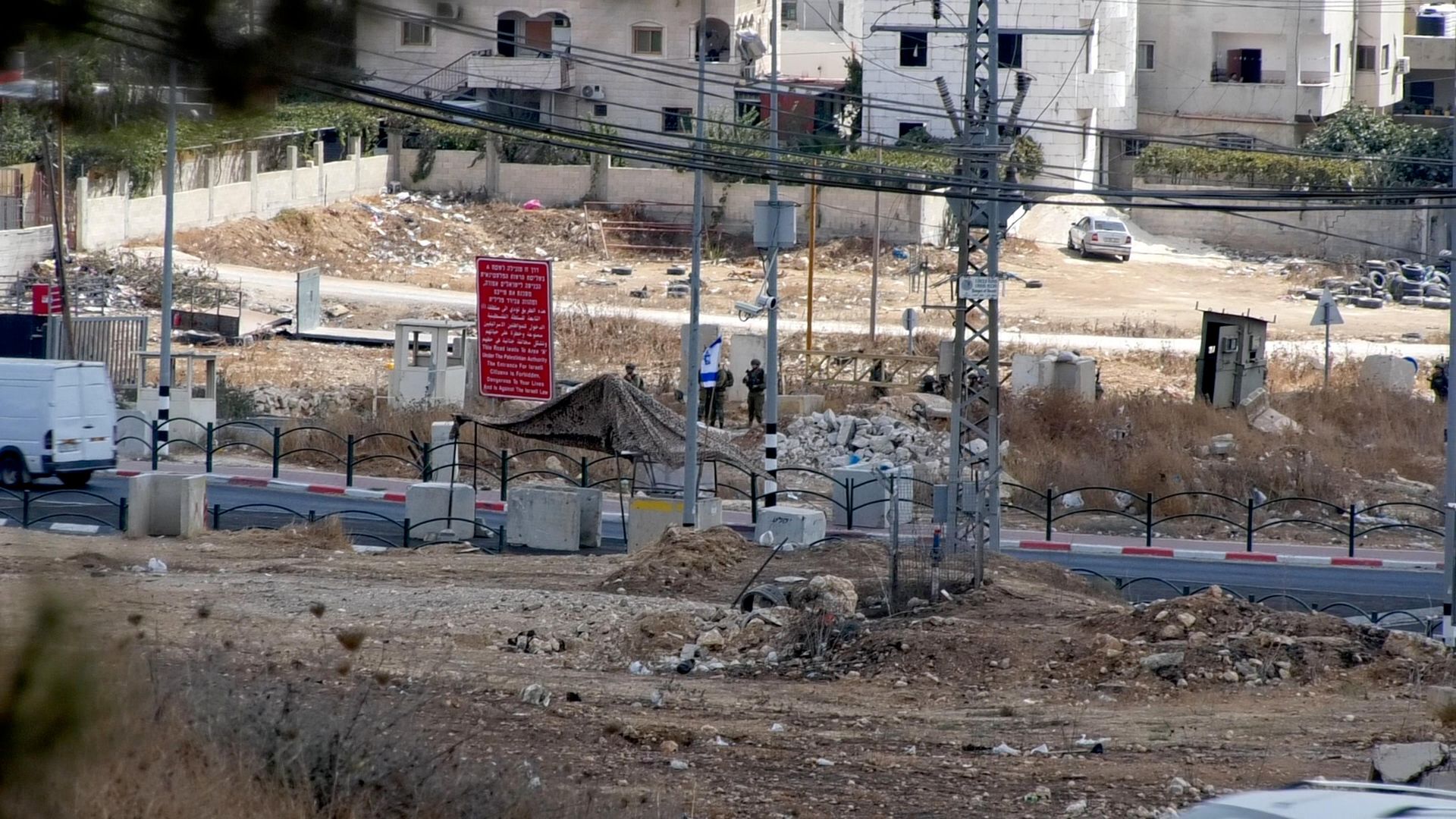 تصعيد إسرائيلي في الضفة الغربية.. اقتحامات واعتقالات يومية تحاصر حياة الفلسطينيين وتدفعهم للنزوح - سبوتنيك عربي, 1920, 13.07.2026