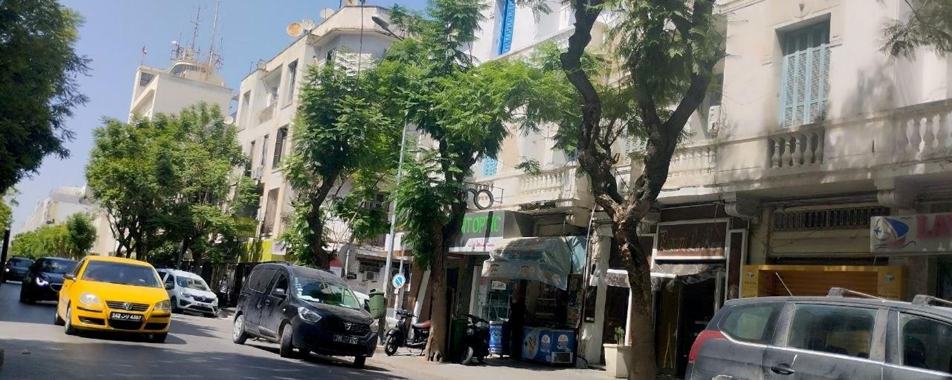 إضراب شامل للنقل العمومي غير المنتظم في تونس.. شلل في التنقل ومطالب مهنية عالقة - سبوتنيك عربي, 1920, 23.07.2026