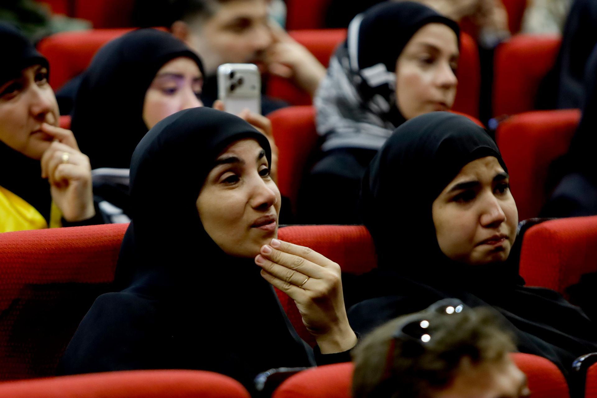 حبات القلوب... مبادرة أهلية في لبنان لحفظ ذاكرة الأطفال ضحايا العدوان الإسرائيلي حبات القلوب... مبادرة أهلية في لبنان لحفظ ذاكرة الأطفال ضحايا العدوان الإسرائيلي - سبوتنيك عربي, 1920, 15.07.2026