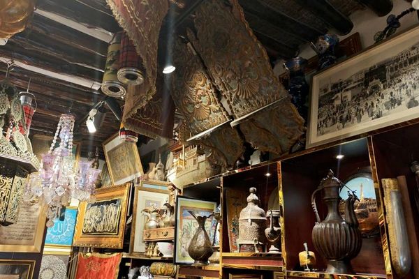 سوق &quot;العرصة&quot;... أقدم أسواق الإمارات حيث يمتزج التاريخ بالحرفة، يوليو 2026 - سبوتنيك عربي