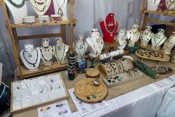 معرض الصناعات التقليدية… عندما تتحول الحرفة الجزائرية إلى جسر بين الثقافة والسياحة - سبوتنيك عربي