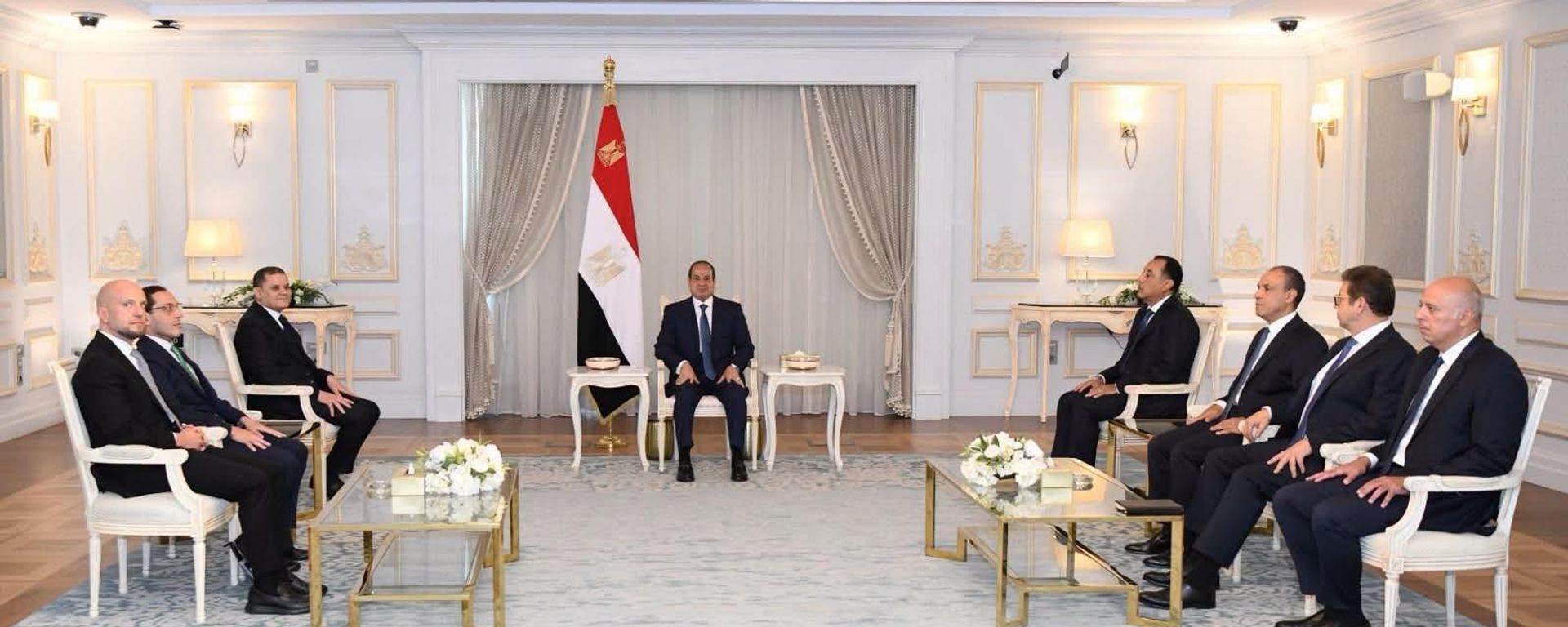 الرئيس المصري، عبد الفتاح السيسي، يستقبل رئيس حكومة الوحدة الوطنية الليبية، عبد الحميد الدبيبة، بمدينة العلمين، القاهرة، 30 يوليو/ تموز 2026 - سبوتنيك عربي, 1920, 02.08.2026