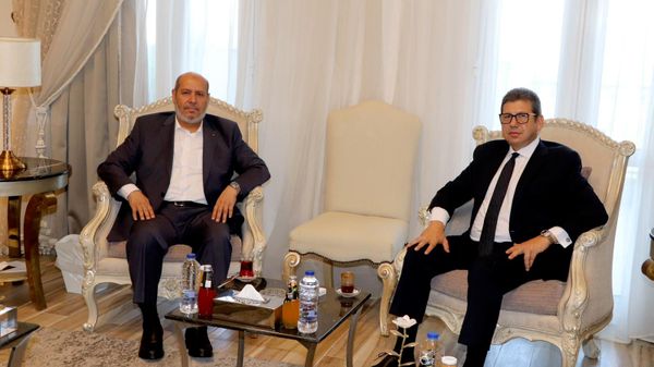 رئيس جهاز المخابرات العامة المصرية اللواء حسن رشاد يستقبل وفدا قياديا من حركة حماس برئاسة رئيس المكتب السياسي للحركة خليل الحية - سبوتنيك عربي