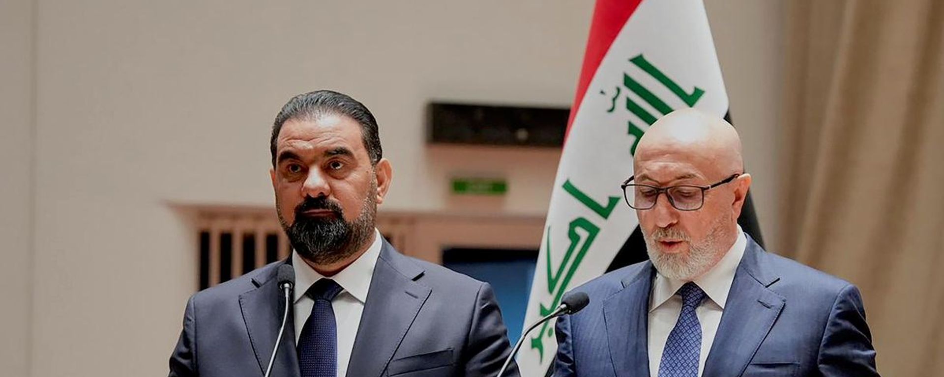 الرئيس العراقي، نزار آميدي (على اليمين)، ورئيس البرلمان العراقي، هيبت الحلبوسي (على اليسار) - سبوتنيك عربي, 1920, 21.08.2026