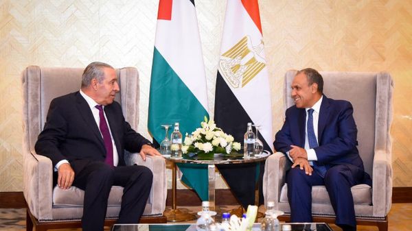  وزير الخارجية المصري بدر عبد العاطي يستقبل نائب رئيس دولة فلسطين حسين الشيخ، في مدينة العلمين - سبوتنيك عربي