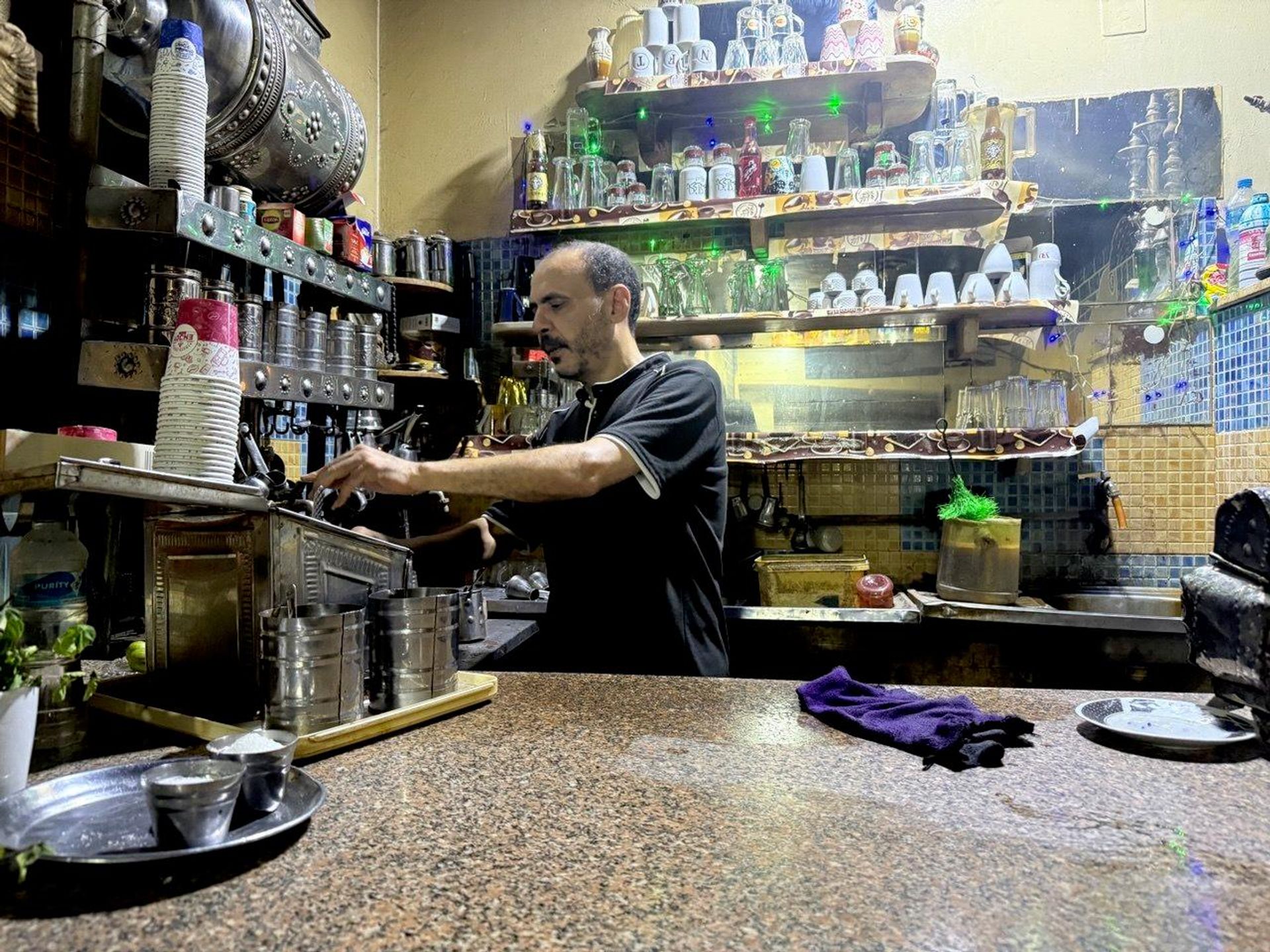 المقاهي الشعبية في مصر .. هنا يجلس الجميع وتدور الحكايات المقاهي الشعبية في مصر .. هنا يجلس الجميع وتدور الحكايات - سبوتنيك عربي, 1920, 06.09.2026