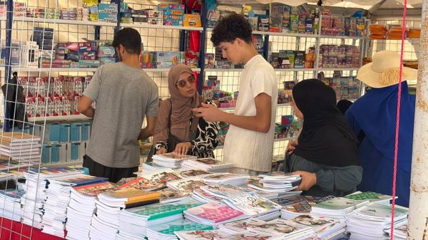  الجزائر تراهن على الأسواق الجوارية لكبح المضاربة وتخفيف كلفة الدخول المدرسي - سبوتنيك عربي