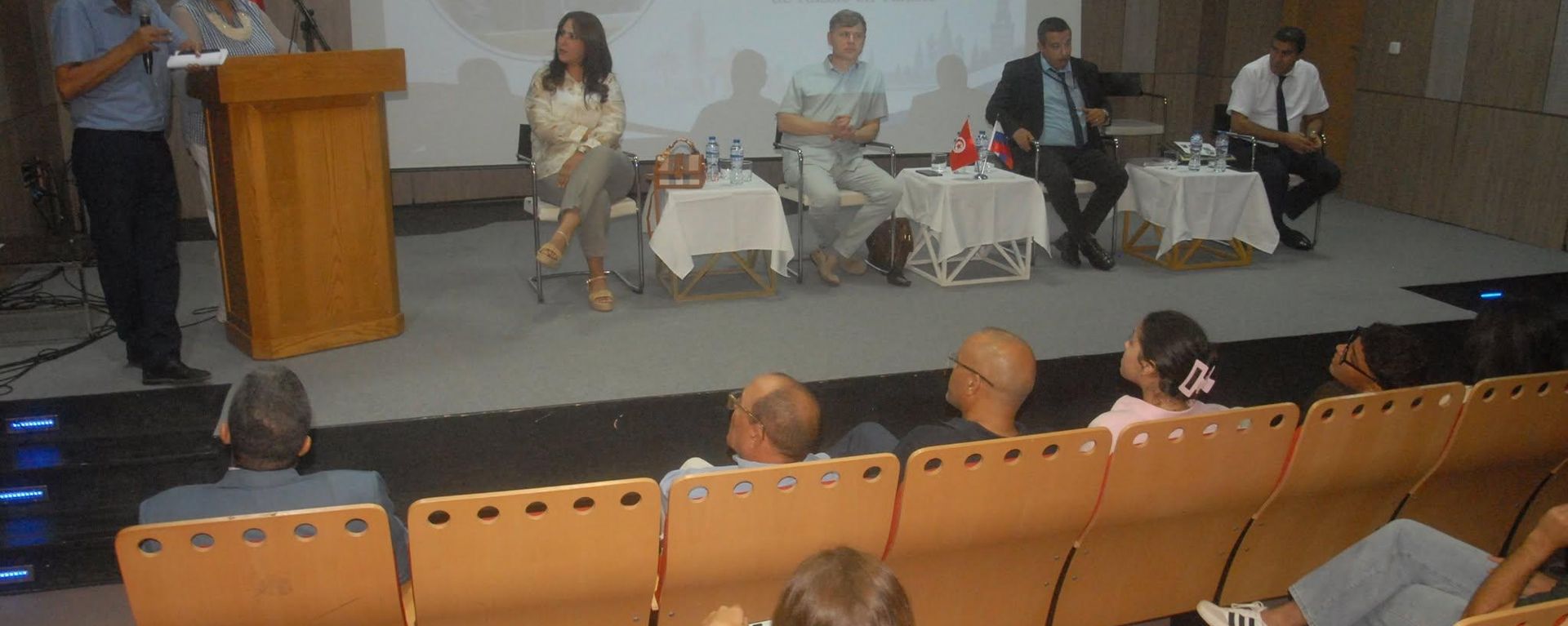 روسيا ترفع حصة تونس من المنح الدراسية إلى 110 منح للعام الجامعي 2026-2027 - سبوتنيك عربي, 1920, 14.09.2026