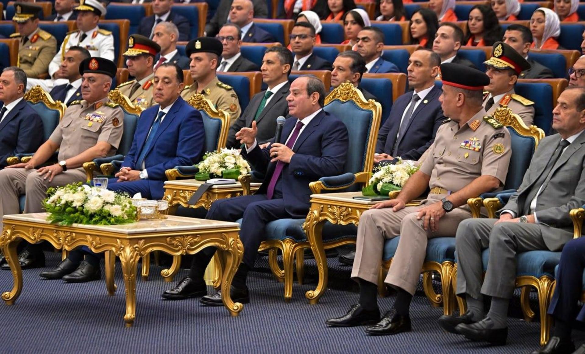 الرئيس المصري، عبد الفتاح السيسي، في حفل تخرج الدورة رقم (6) للجهات والهيئات القضائية من الأكاديمية العسكرية المصرية، مقر القيادة الاستراتيجية بالعاصمة الجديدة، القاهرة، 17 سبتمبر/ أيلول 2026 الرئيس المصري، عبد الفتاح السيسي، في حفل تخرج الدورة رقم (6) للجهات والهيئات القضائية من الأكاديمية العسكرية المصرية، مقر القيادة الاستراتيجية بالعاصمة الجديدة، القاهرة، 17 سبتمبر/ أيلول 2026 - سبوتنيك عربي, 1920, 17.09.2026