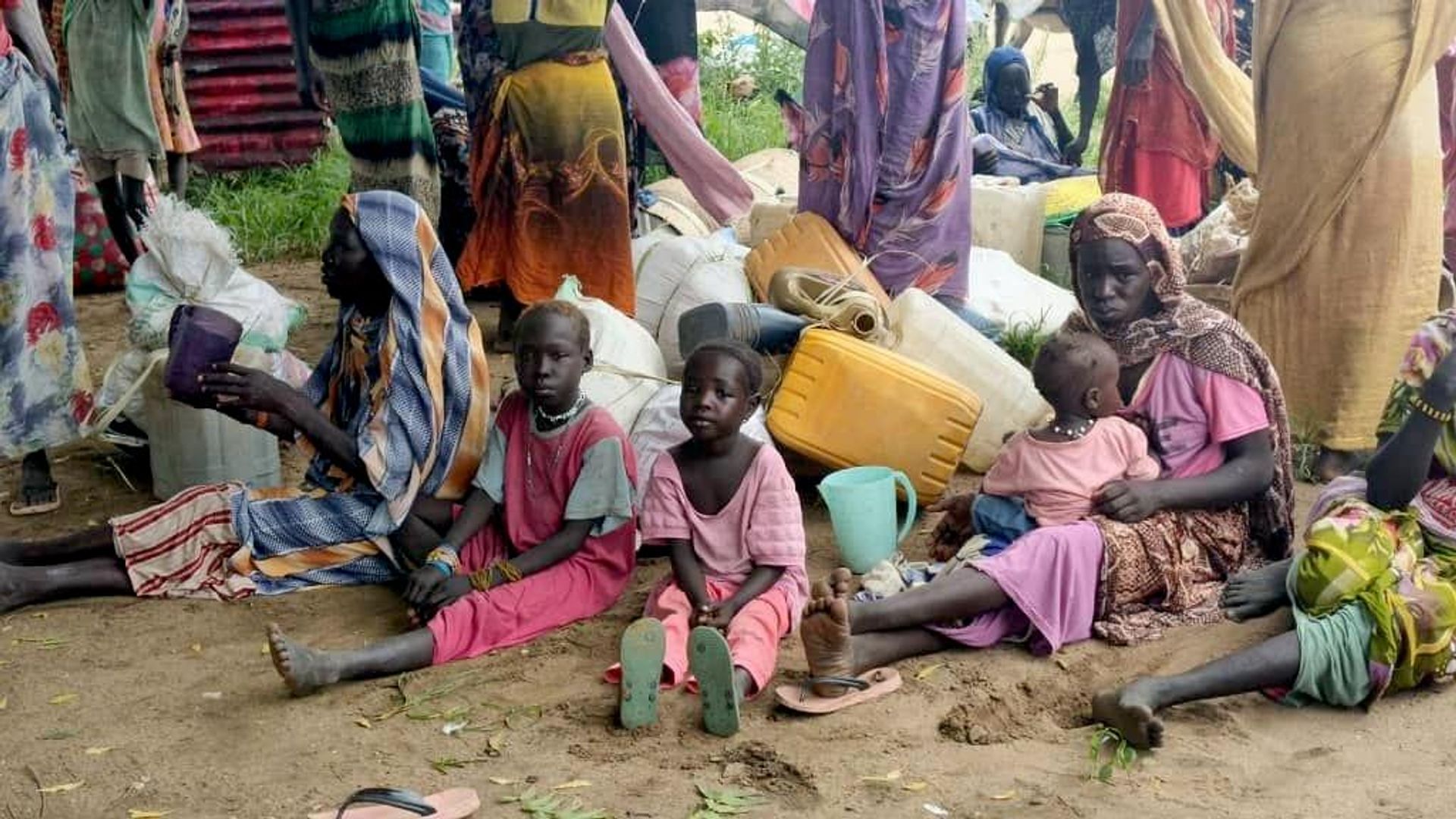 السودان.. أزمة إنسانية تتفاقم وسط تعثر جهود الإغاثة والانتهاكات ضد المدنيين السودان.. أزمة إنسانية تتفاقم وسط تعثر جهود الإغاثة والانتهاكات ضد المدنيين - سبوتنيك عربي, 1920, 22.09.2026