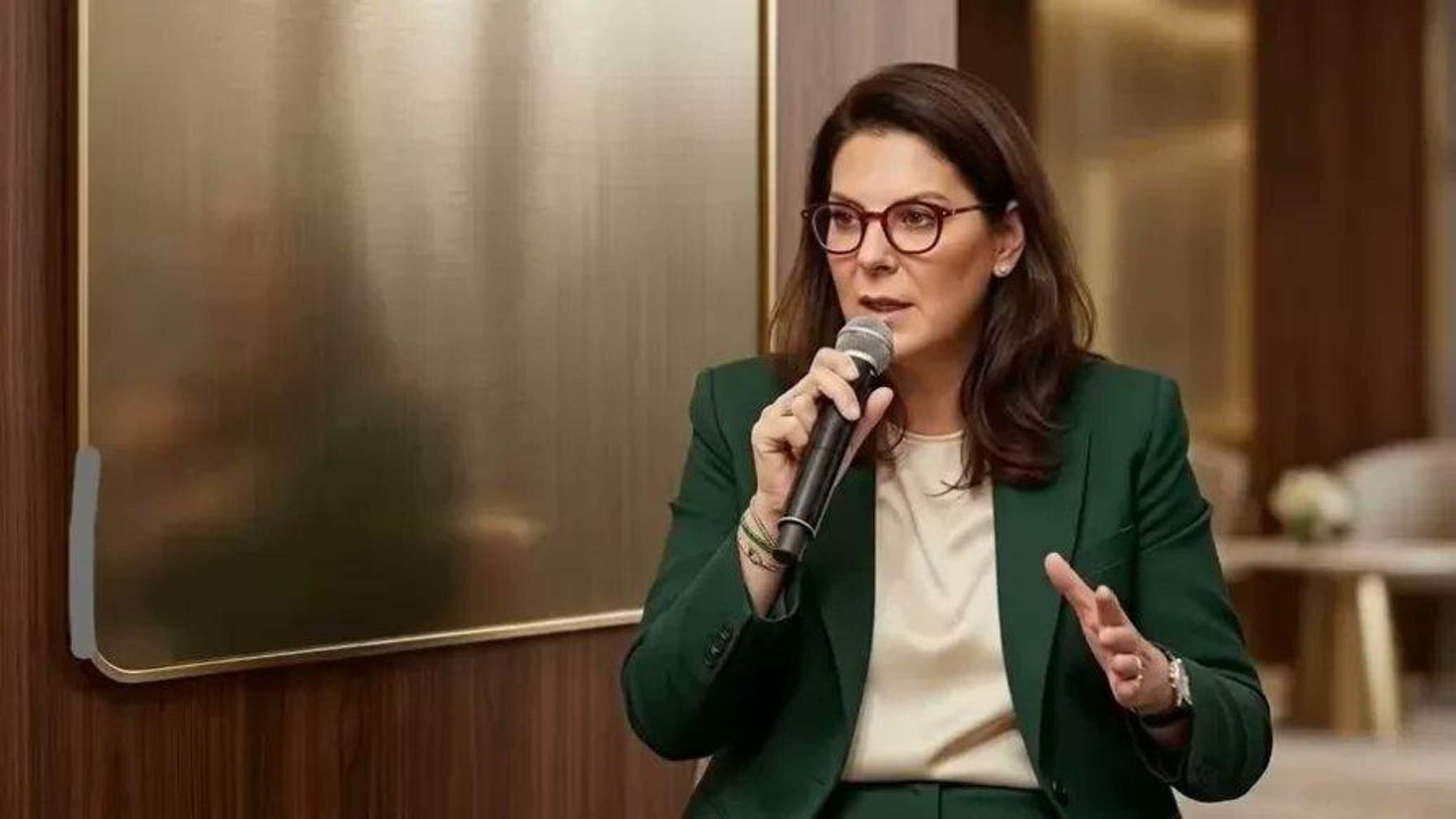 أول امرأة في هذا المنصب.. ملك المغرب يعين فاطمة المنصوري رئيسة للحكومة الجديدة