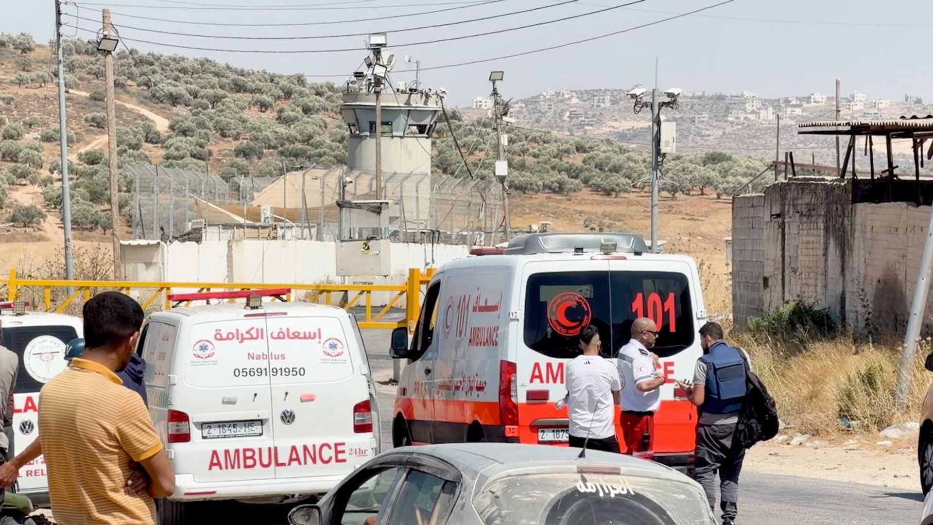 حواجز وبوابات عسكرية في الضفة الغربية تسرق ساعات الانتظار وتخنق حياة الفلسطينيين حواجز وبوابات عسكرية في الضفة الغربية تسرق ساعات الانتظار وتخنق حياة الفلسطينيين - سبوتنيك عربي, 1920, 30.09.2026