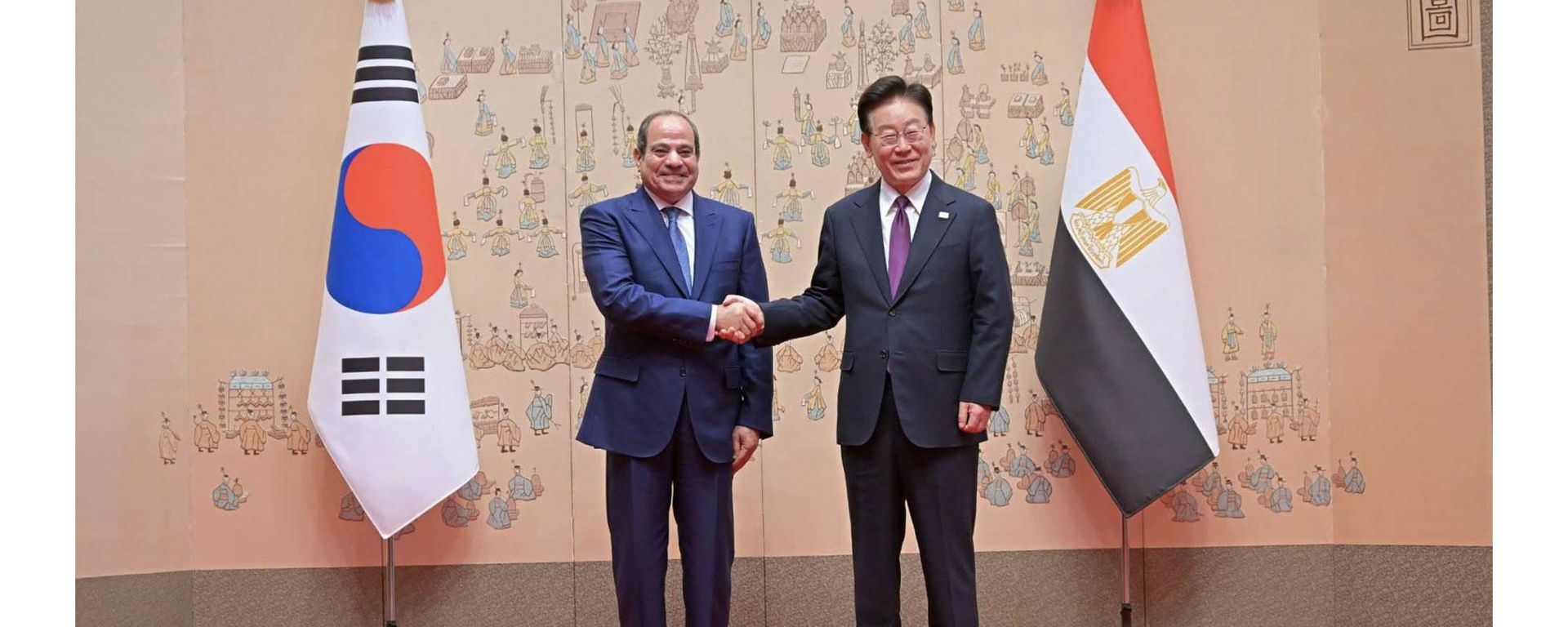 الرئيس المصري عبد الفتاح السيسي ونظيره الكوري الجنوبي لي جاي ميونغ - سبوتنيك عربي, 1920, 09.10.2026