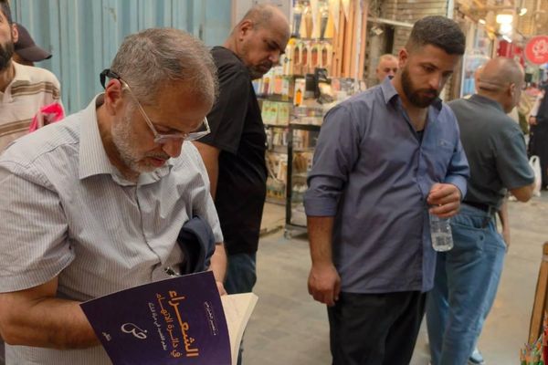 مليون قلم في محل لا يتجاوز 3 أمتار.. حكاية عراقي يعشق الأقلام - سبوتنيك عربي