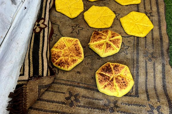 من قاعة الجامعة إلى فرن المعجنات.. رحلة أم نازحة في إعالة أطفالها - سبوتنيك عربي