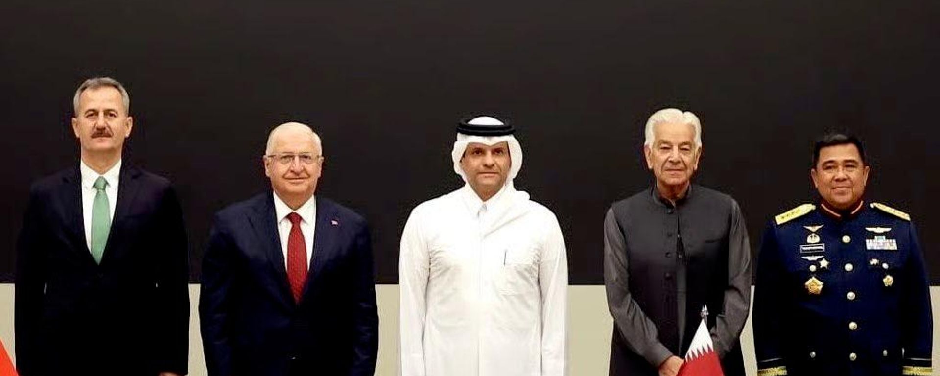 توقيع مذكرة تفاهم متعددة الأطراف باسم بدر بين تركيا وقطر وإندونيسيا وباكستان لرفع القدرات الدفاعية للدول الأربع - سبوتنيك عربي, 1920, 21.10.2026