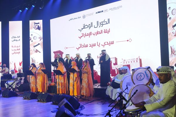 عدسة سبوتنيك ترصد كواليس الأمسية الأولى لكورال الوطن الإماراتي في عجمان عدسة سبوتنيك ترصد كواليس الأمسية الأولى لكورال الوطن الإماراتي في عجمان - سبوتنيك عربي