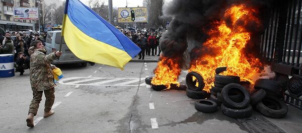 مقاتلو مجموعة آيدار Aydar يقتحمون وزارة الدفاع الأوكرانية - سبوتنيك عربي