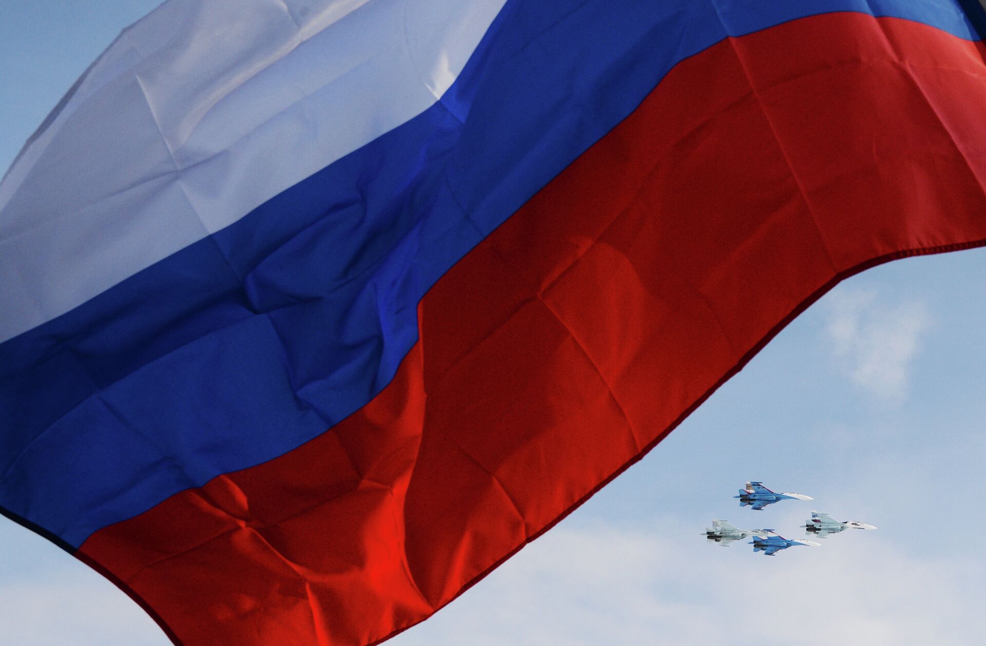 يوم العلم الوطني لروسيا... تاريخه ومعانيه يوم العلم الوطني لروسيا... تاريخه ومعانيه - سبوتنيك عربي, 1920, 22.08.2021