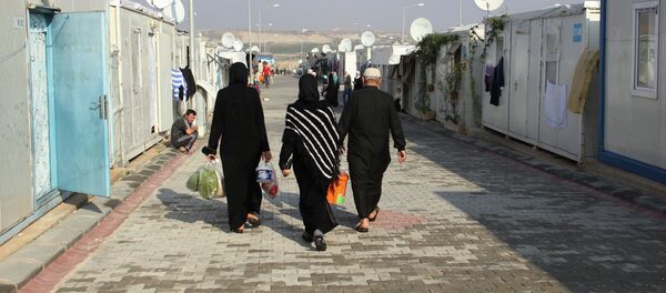 لاجؤون - سبوتنيك عربي