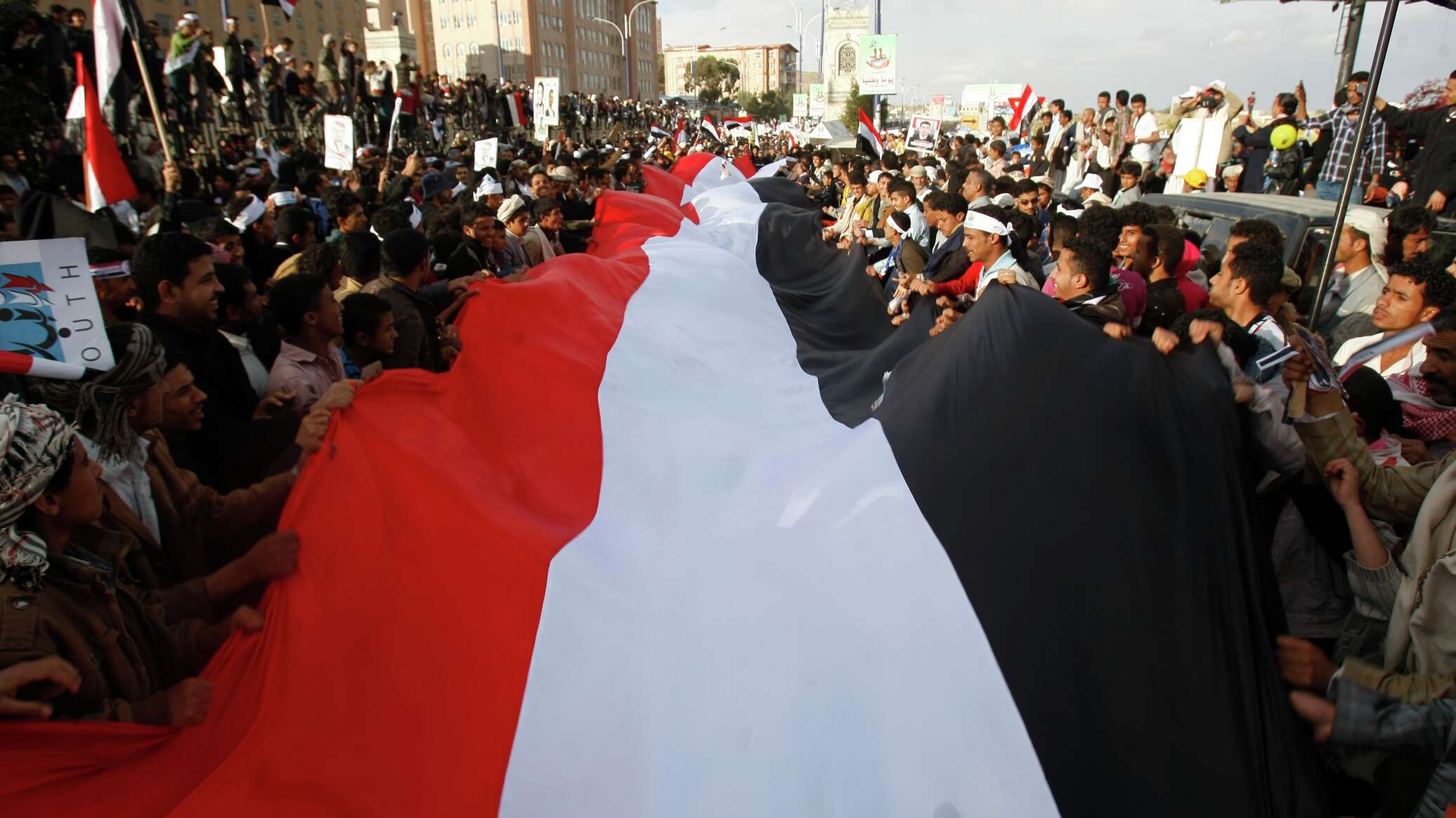 مستشار وزير الإعلام في حكومة الإنقاذ اليمنية: نعول على دور روسيا بإنهاء الصراع في اليمن