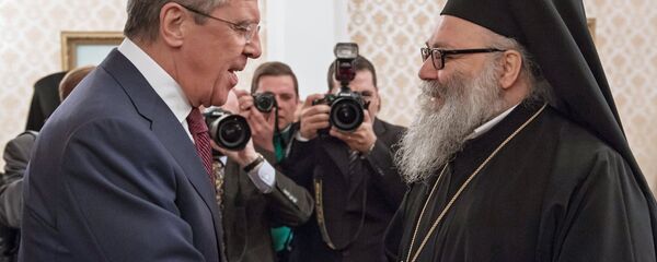 لافروف أثناء لقائه بطريرك أنطاكية وسائر المشرق للروم الأرثوذكس يوحنا العاشر - سبوتنيك عربي