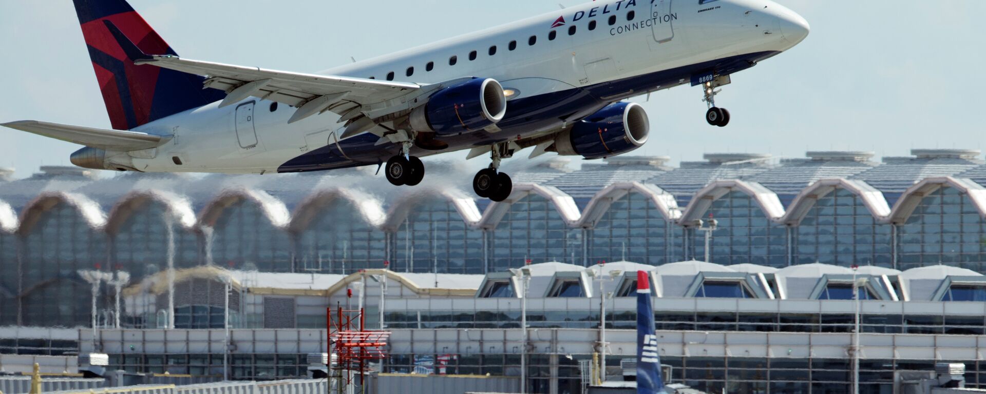 طائرة - سبوتنيك عربي, 1920, 14.06.2021