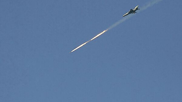 الطيران السوري يقصف أهدافا للإرهابيين في الرقة - سبوتنيك عربي