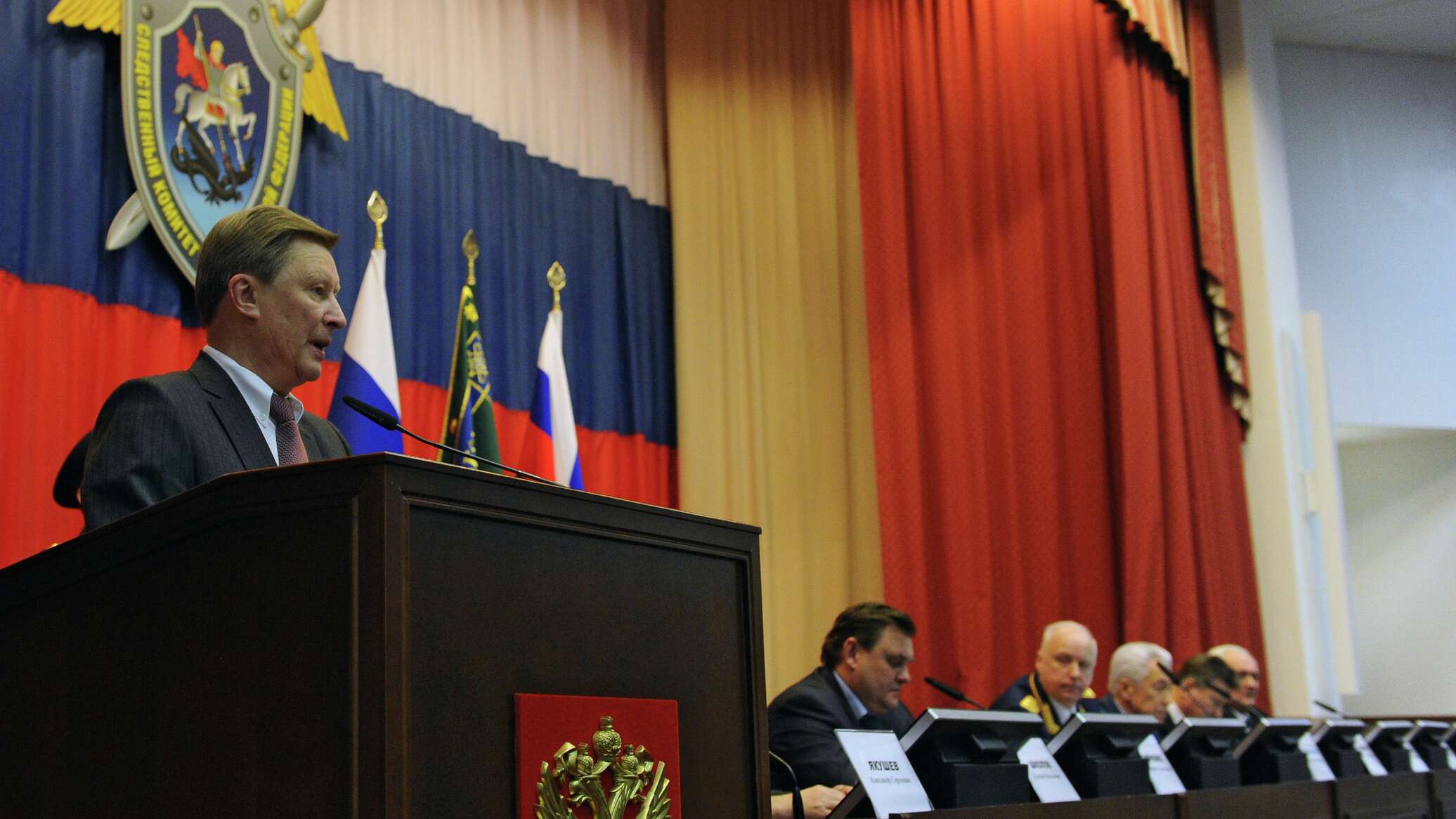 روسيا توجه تهمة الإرهاب إلى 3 مسؤولين أوكرانيين ضالعين بهجوم على مطعم في خيرسون