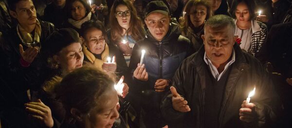 التونسيون يتذكرون ضحايا متحف باردو التونسيون يتذكرون ضحايا متحف باردو - سبوتنيك عربي