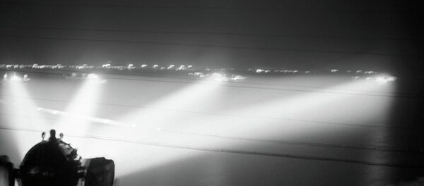 مصباح كشّاف - سبوتنيك عربي