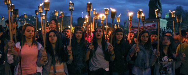 تكريم ذكرى ضحايا المذابح ضد الأرمن في عام 1915 - سبوتنيك عربي