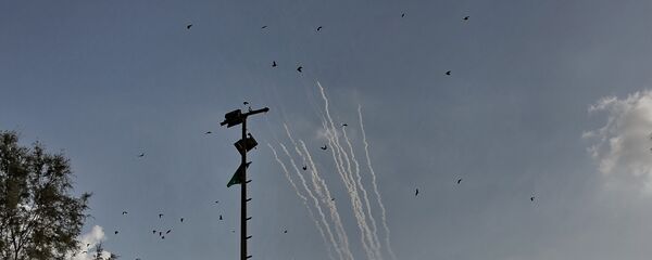 إطلاق صواريخ من غزة باتجاه إسرائيل إطلاق صواريخ من غزة باتجاه إسرائيل - سبوتنيك عربي